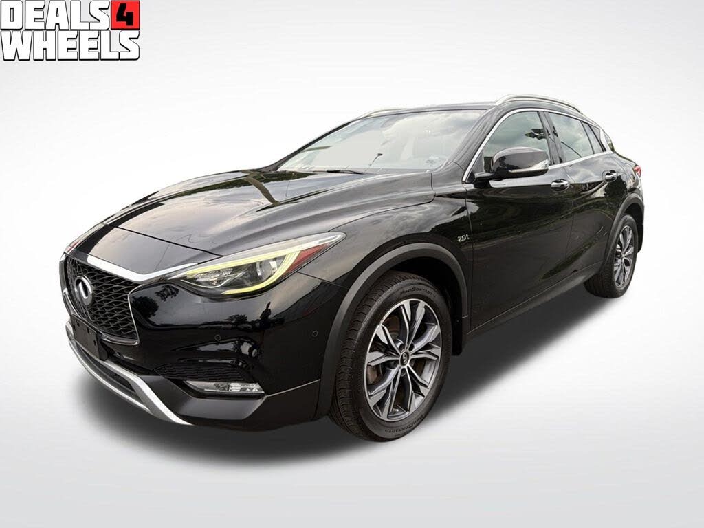 2018 INFINITI QX30 Premium