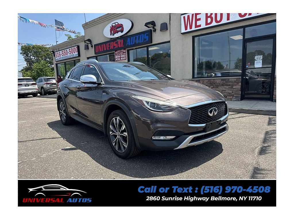 2018 Infiniti QX30 Luxury