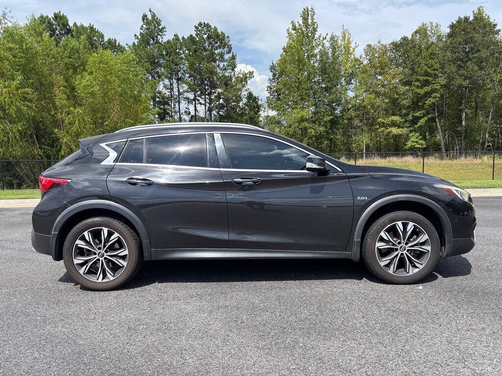 2018 Infiniti QX30 Luxury