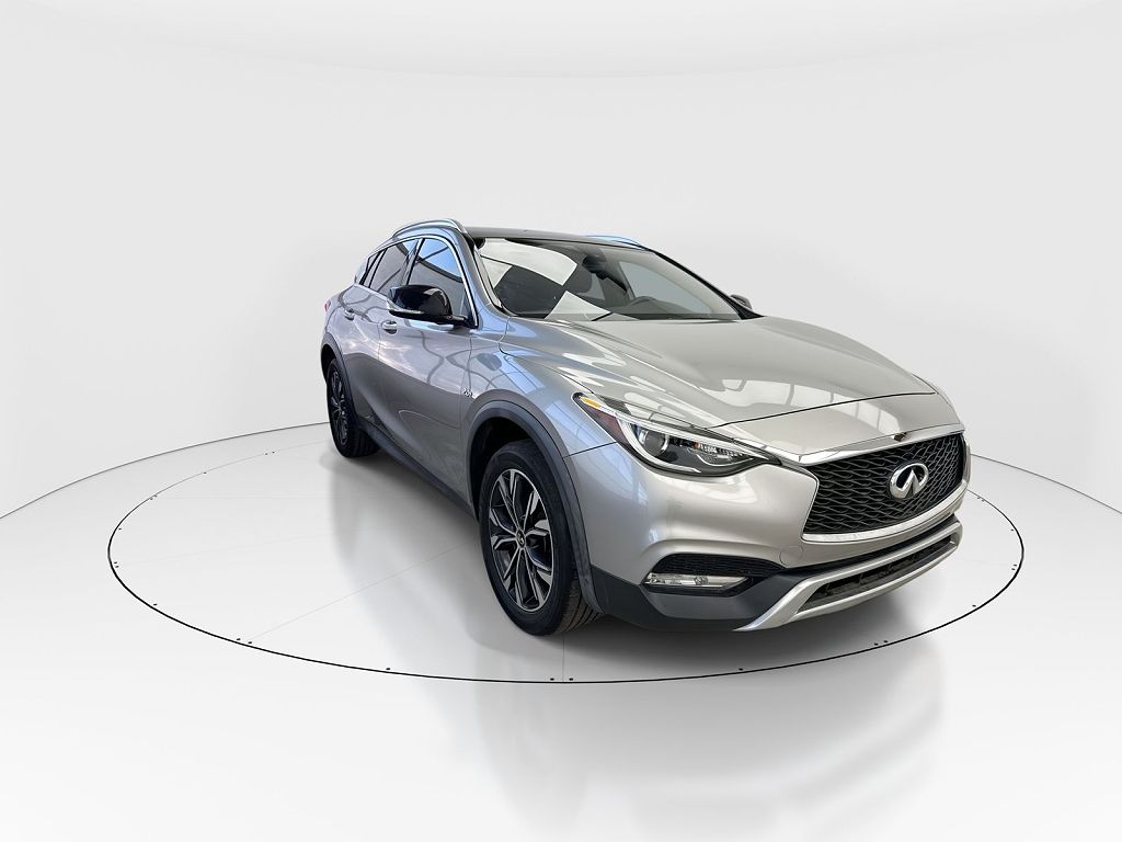 2018 Infiniti QX30 Premium