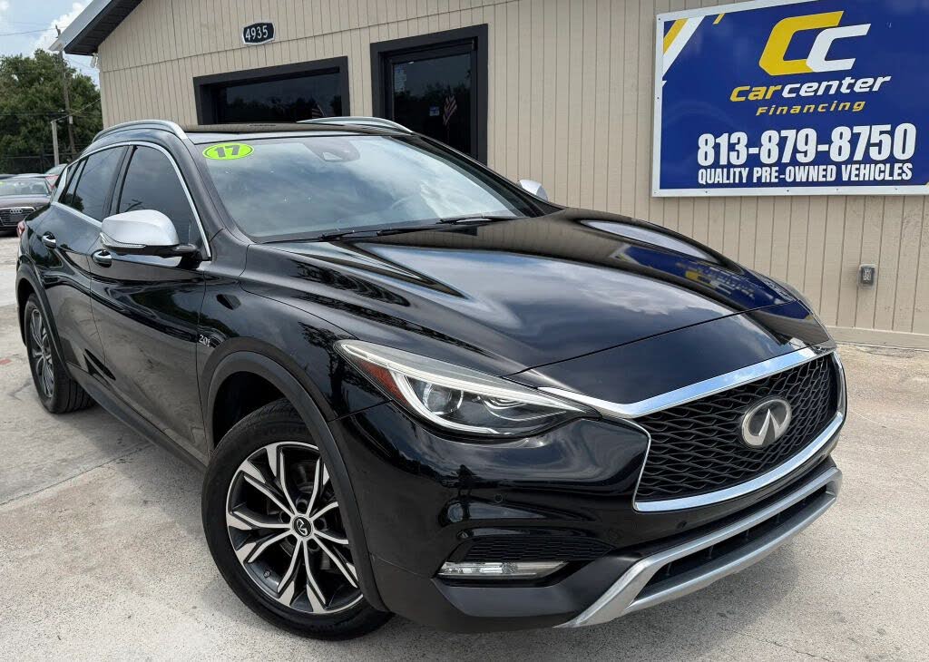 2017 Infiniti QX30 Luxury