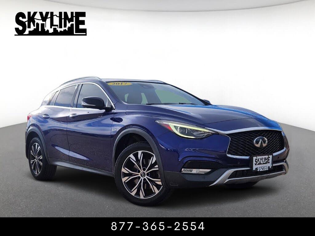 2017 Infiniti QX30 Premium