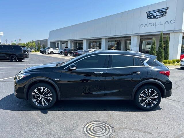 2019 Infiniti QX30 ESSENTIAL