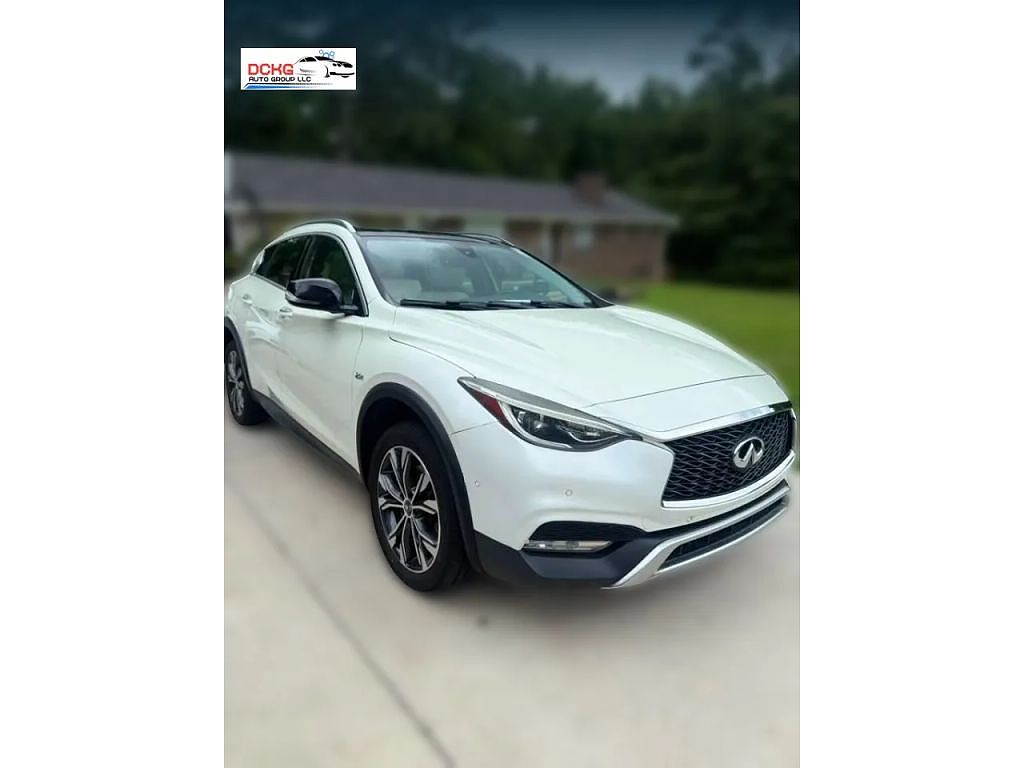 2018 Infiniti QX30 Luxury