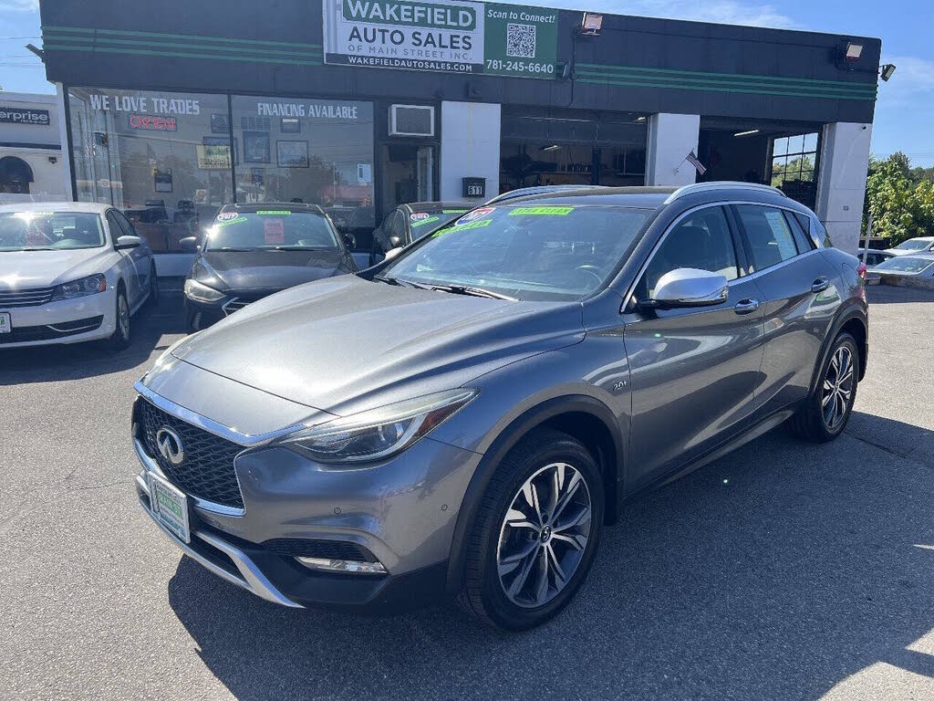 2017 Infiniti QX30 Luxury