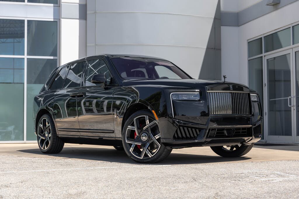 2027 Rolls-Royce Cullinan Black Badge