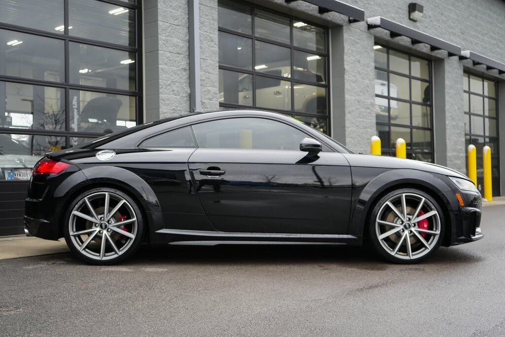 Vehicle Image 7 of 41 for 2019 Audi TTS