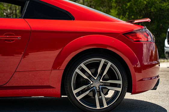 Vehicle Image 36 of 157 for 2018 Audi TT