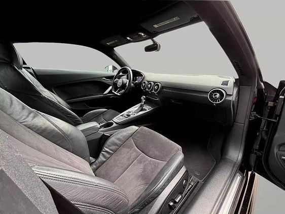 Vehicle Image 15 of 33 for 2016 Audi TT