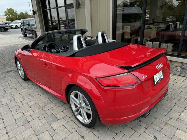 Vehicle Image 142 of 167 for 2017 Audi TT