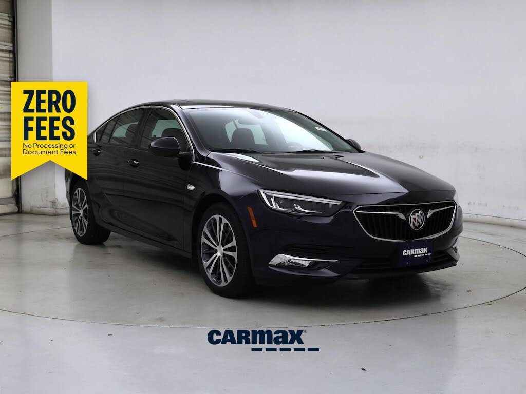 2018 Buick Regal Sportback Essence