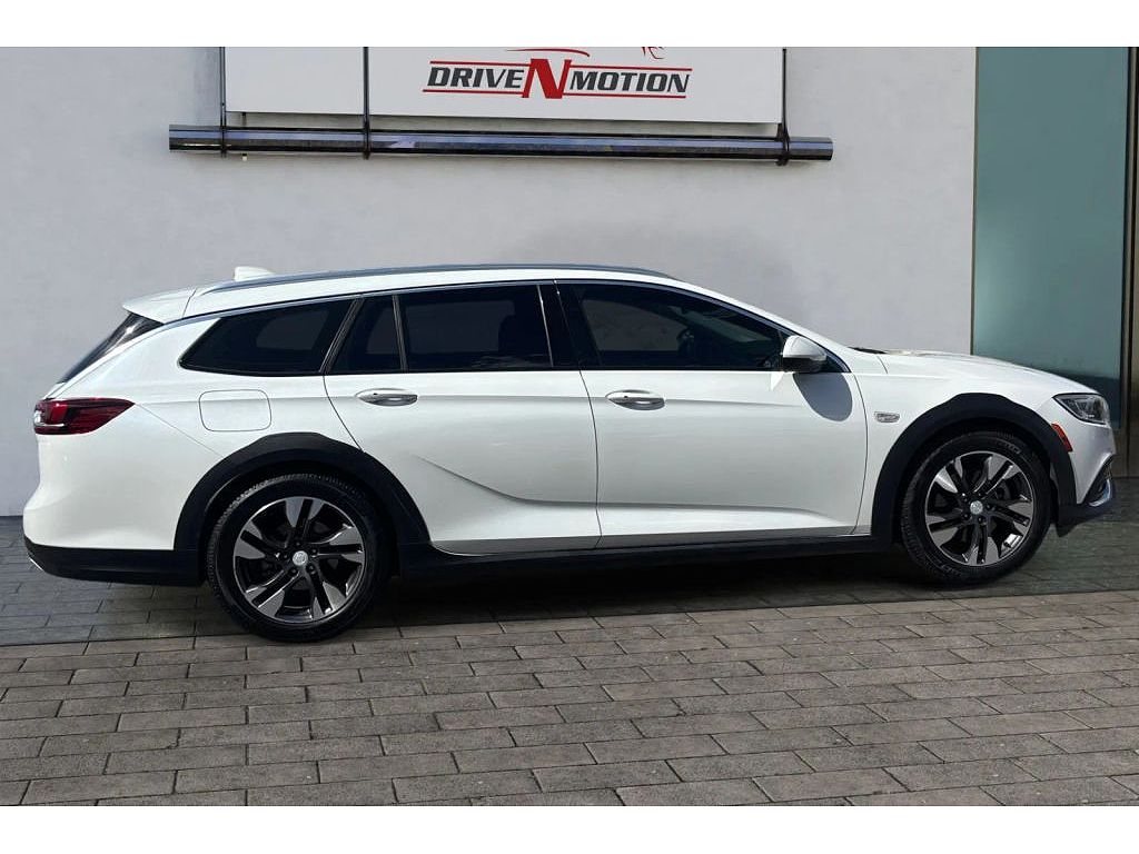 2018 Buick Regal TourX Preferred