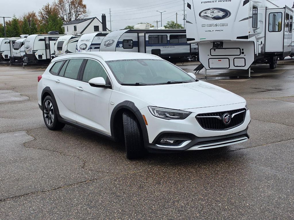 2019 Buick Regal Essence
