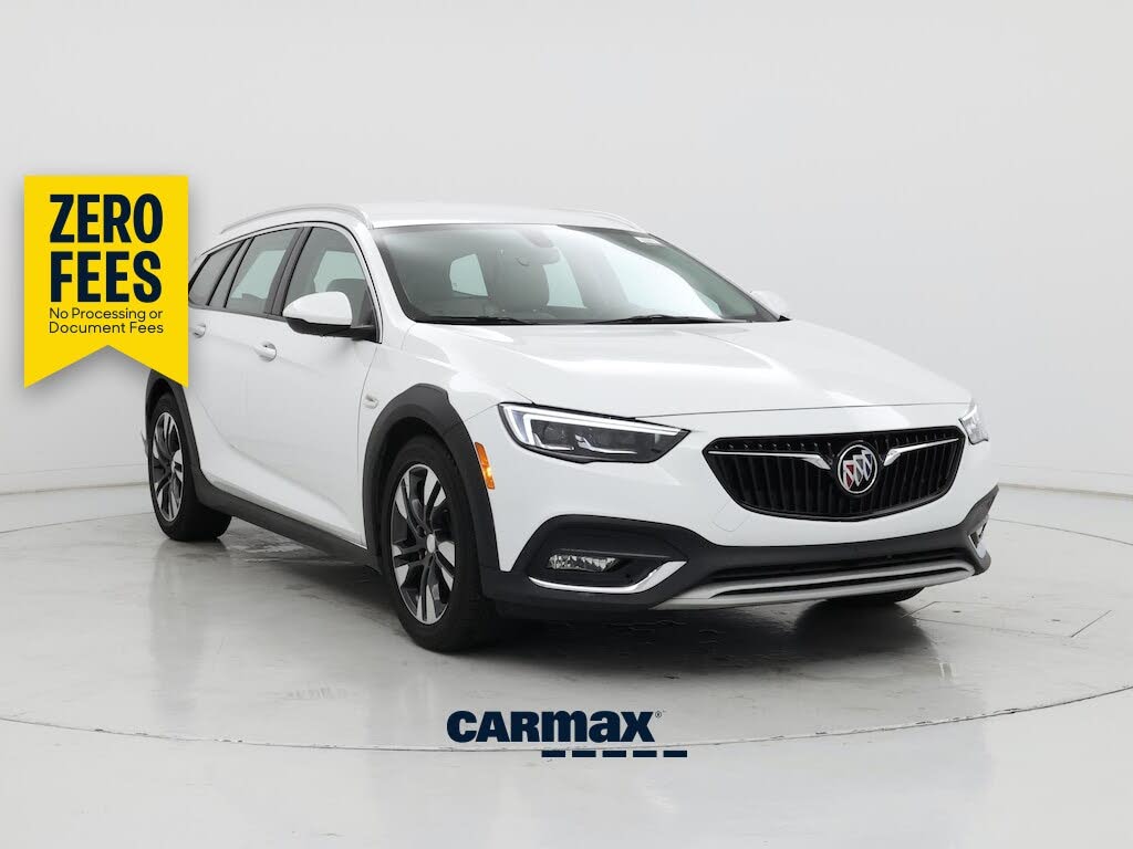 2019 Buick Regal TourX Essence