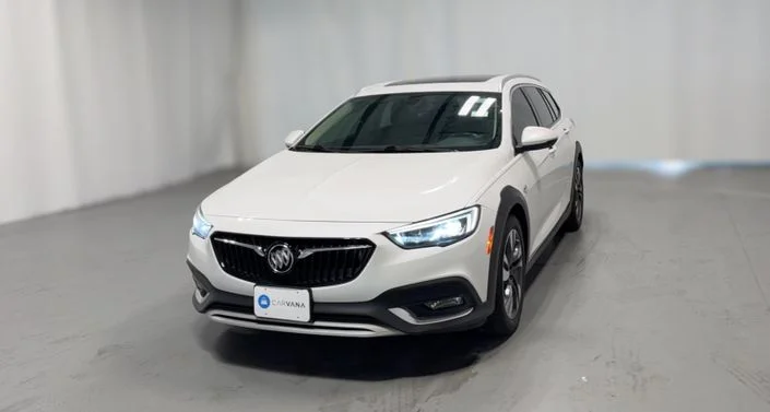 2018 Buick Regal TourX Essence