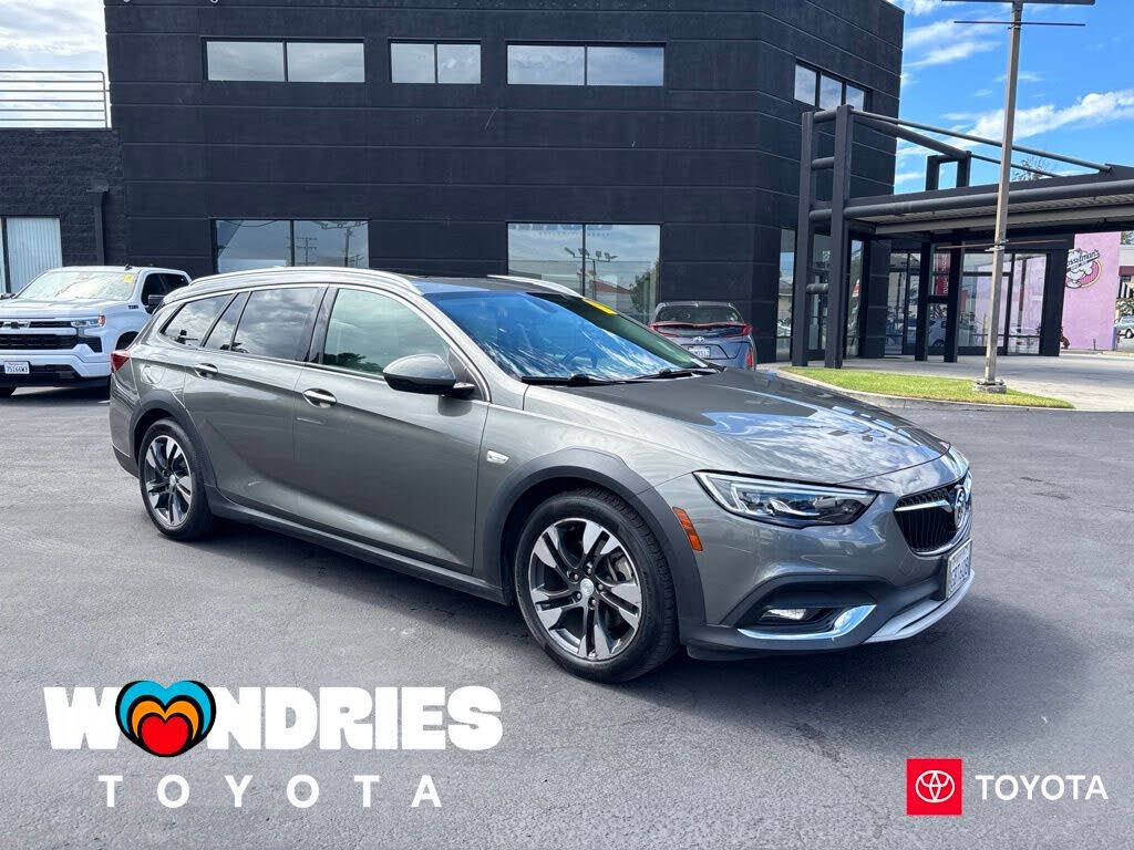 2018 Buick Regal Essence