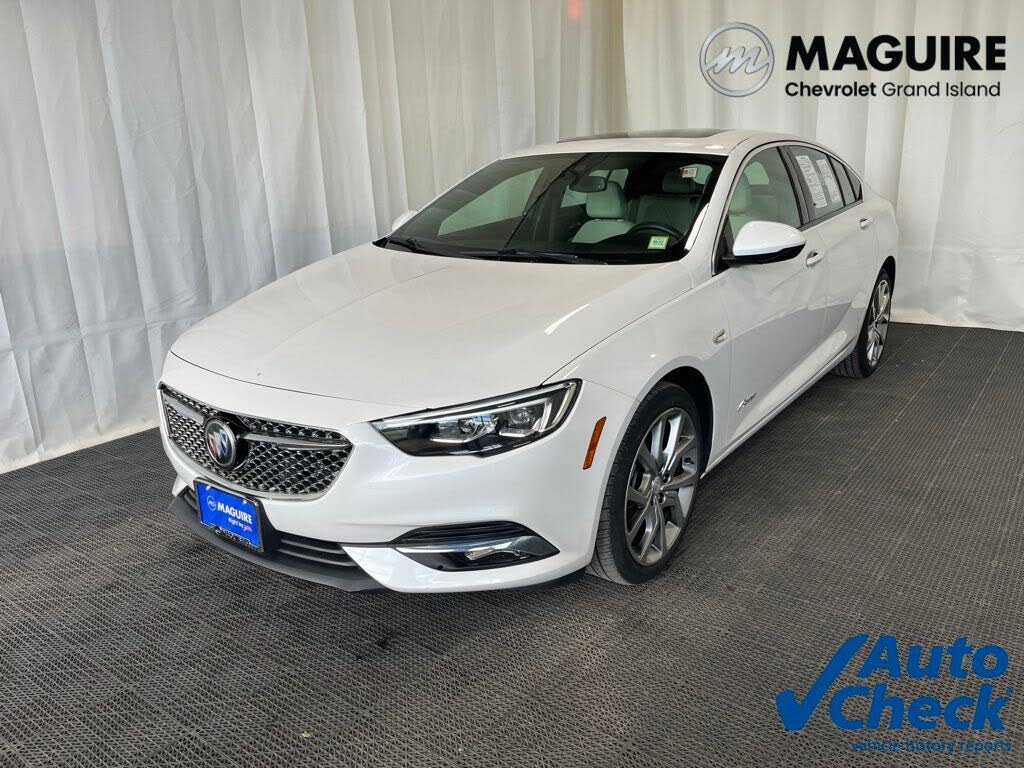 2019 Buick Regal Sportback Avenir