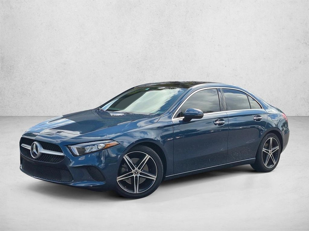 2022 Mercedes-Benz A-Class A 220