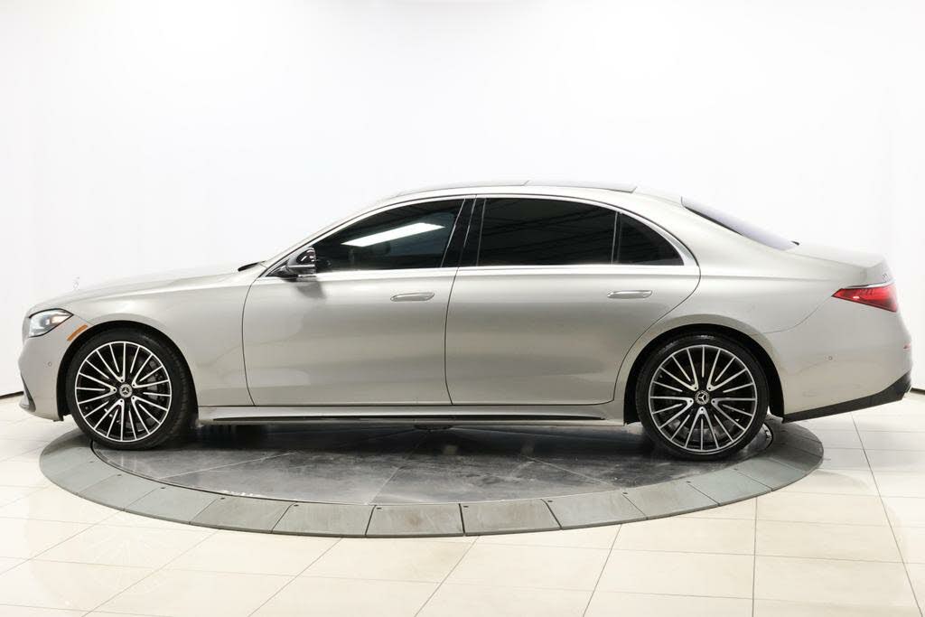 2022 Mercedes-Benz S-Class - 249