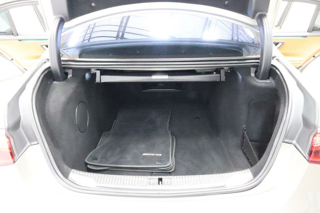 Vehicle Image 61 of 466 for 2022 Mercedes-Benz S-Class