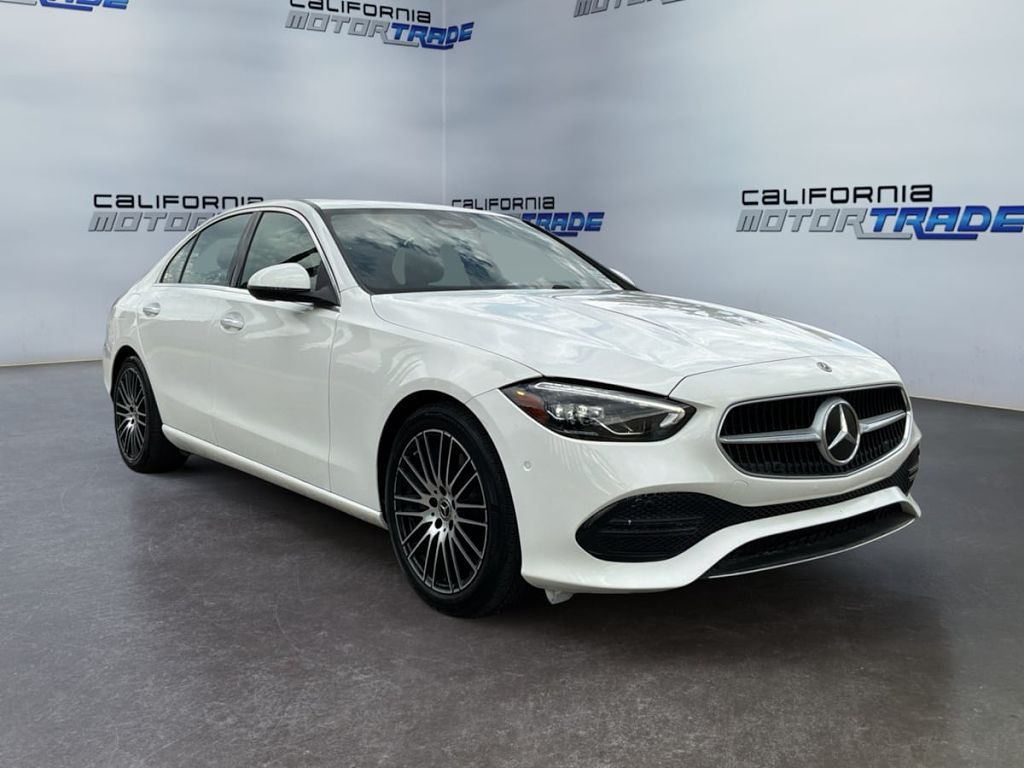 2025 Mercedes-Benz C 300 Sedan