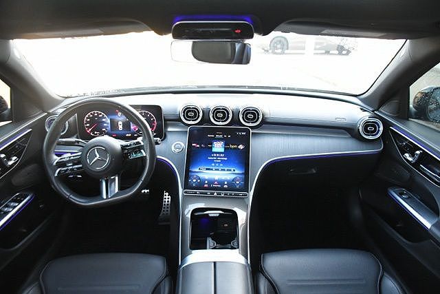 Mercedes-Benz C-Class C 300 2023 — миниатюра 10