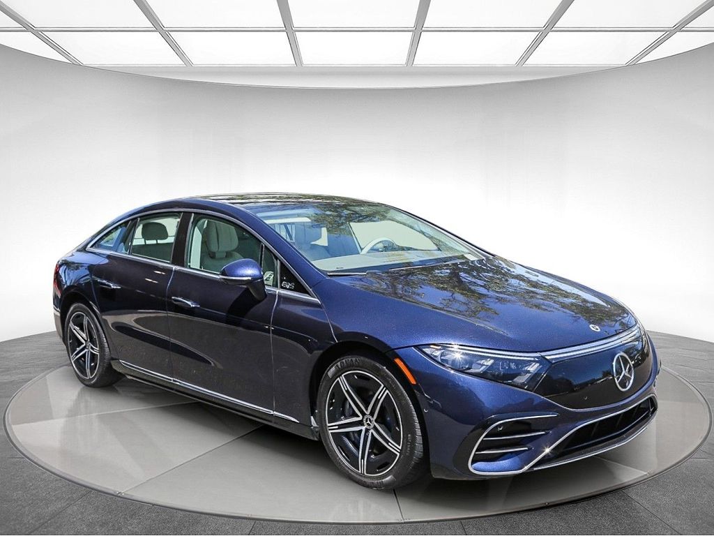 2023 Mercedes-Benz EQS photo 1