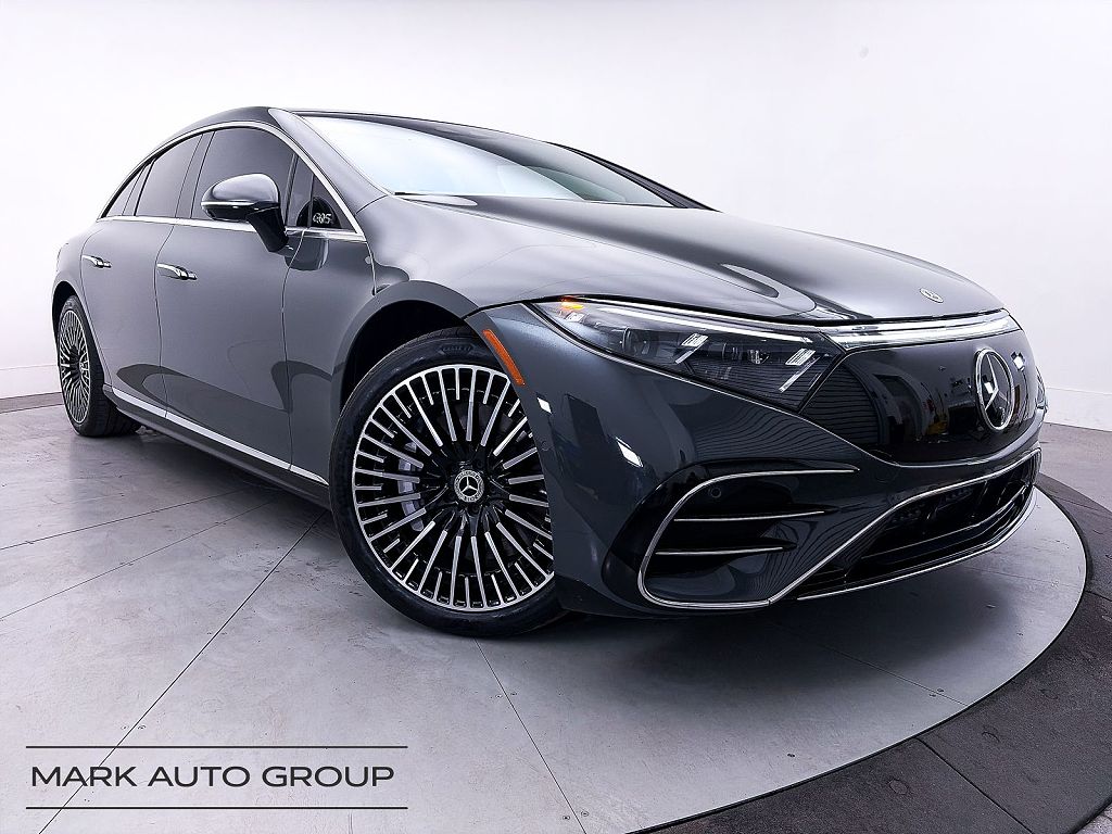 2023 Mercedes-Benz EQS photo 1