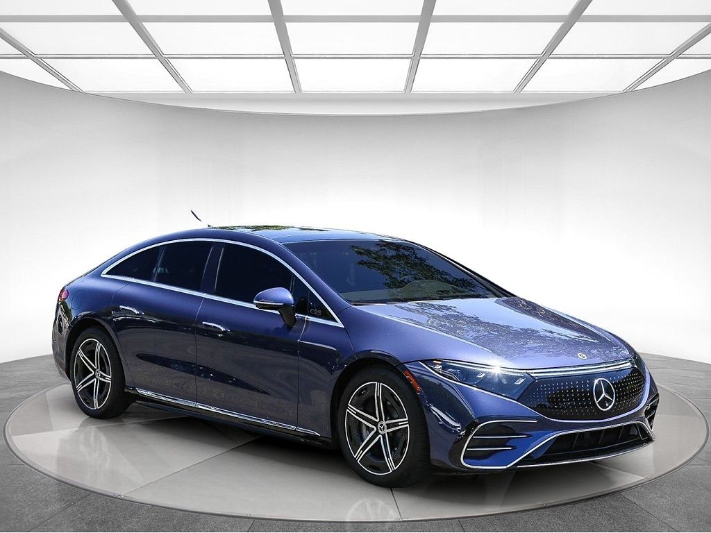2022 Mercedes-Benz EQS photo 1