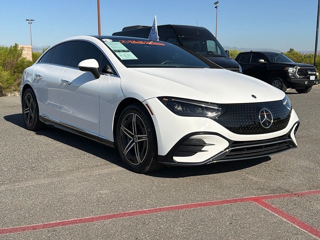 2023 Mercedes-Benz EQE photo 1