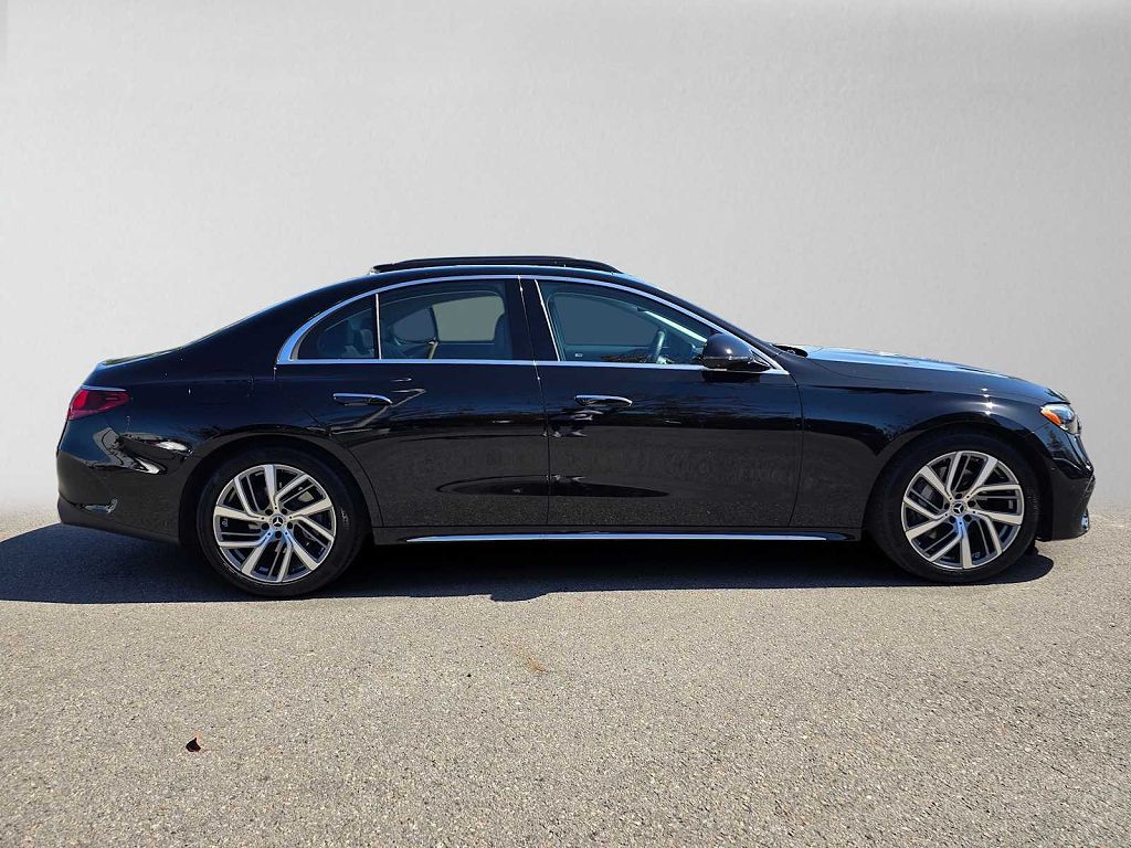 2026 Mercedes-Benz E 350 4MATIC® Sedan