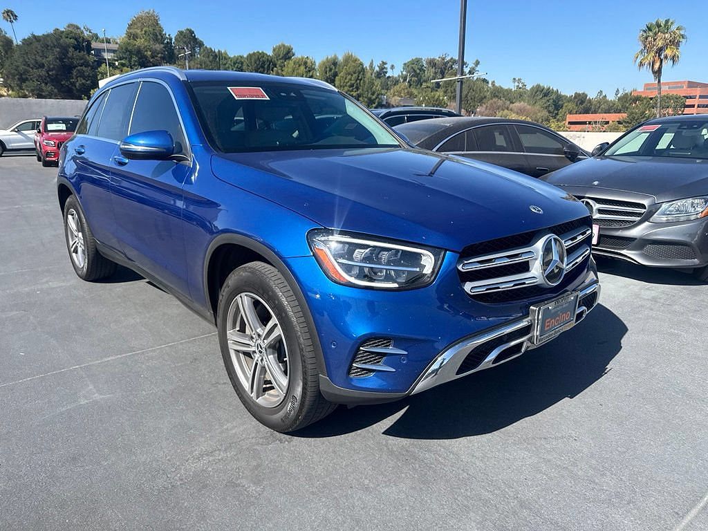 2022 Mercedes-Benz GLC