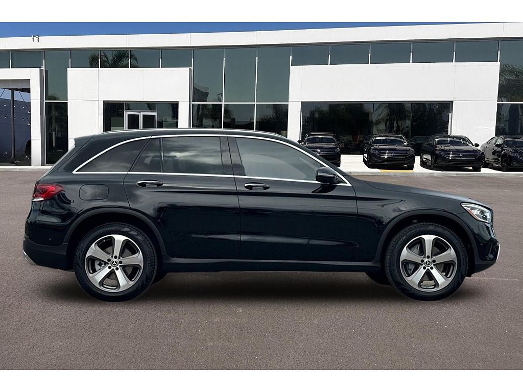2022 Mercedes-Benz GLC GLC 300