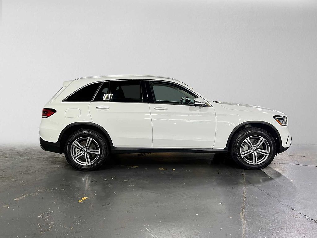 2022 Mercedes-Benz GLC 300 GLC 300