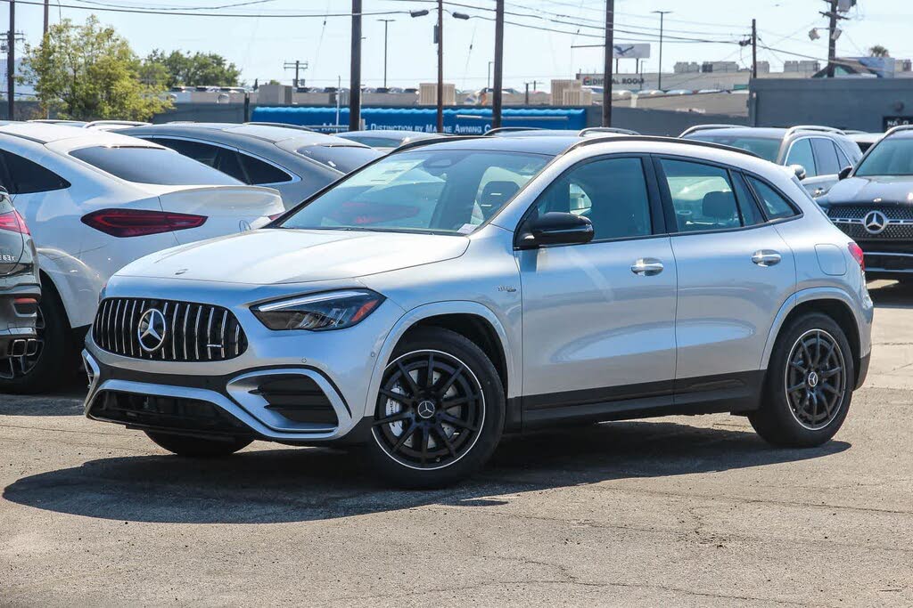 2026 Mercedes-Benz GLA AMG GLA 35
