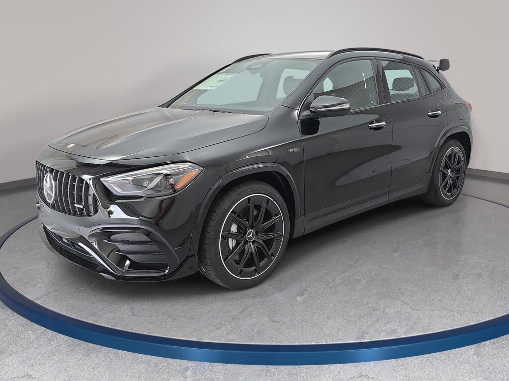 2026 Mercedes-Benz GLA AMG GLA 35