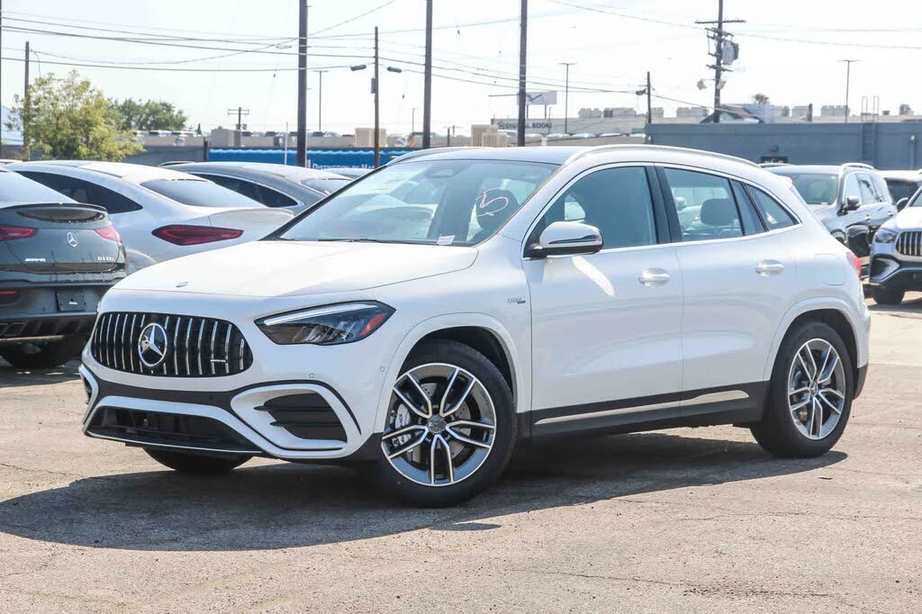 2026 Mercedes-Benz GLA AMG GLA 35