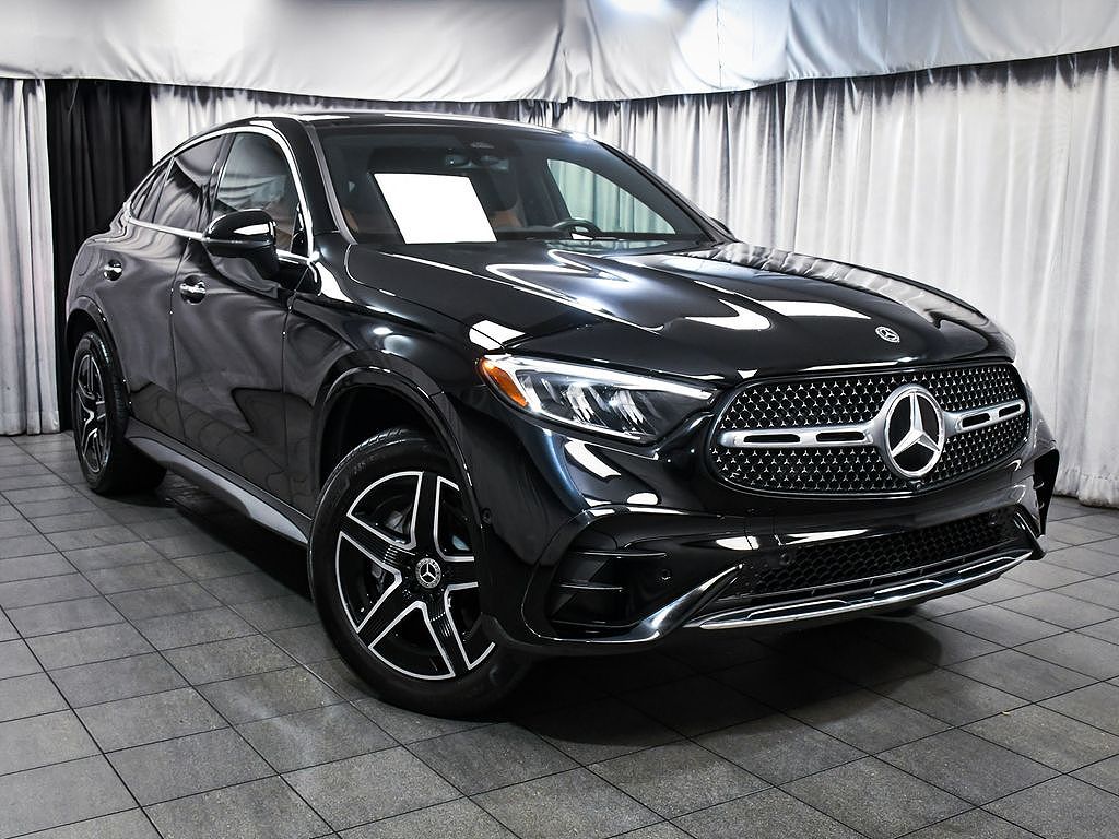 2025 Mercedes-Benz GLC 300 4MATIC
