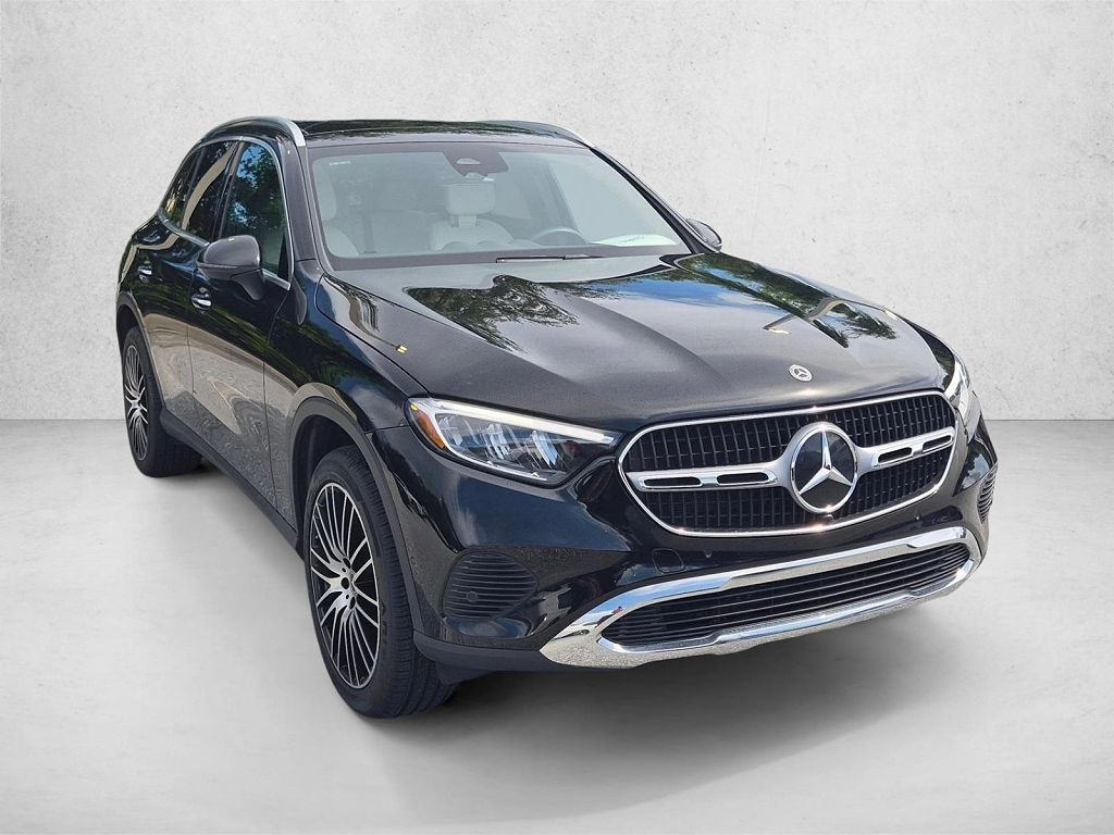 2024 Mercedes-Benz GLC 300 GLC 300
