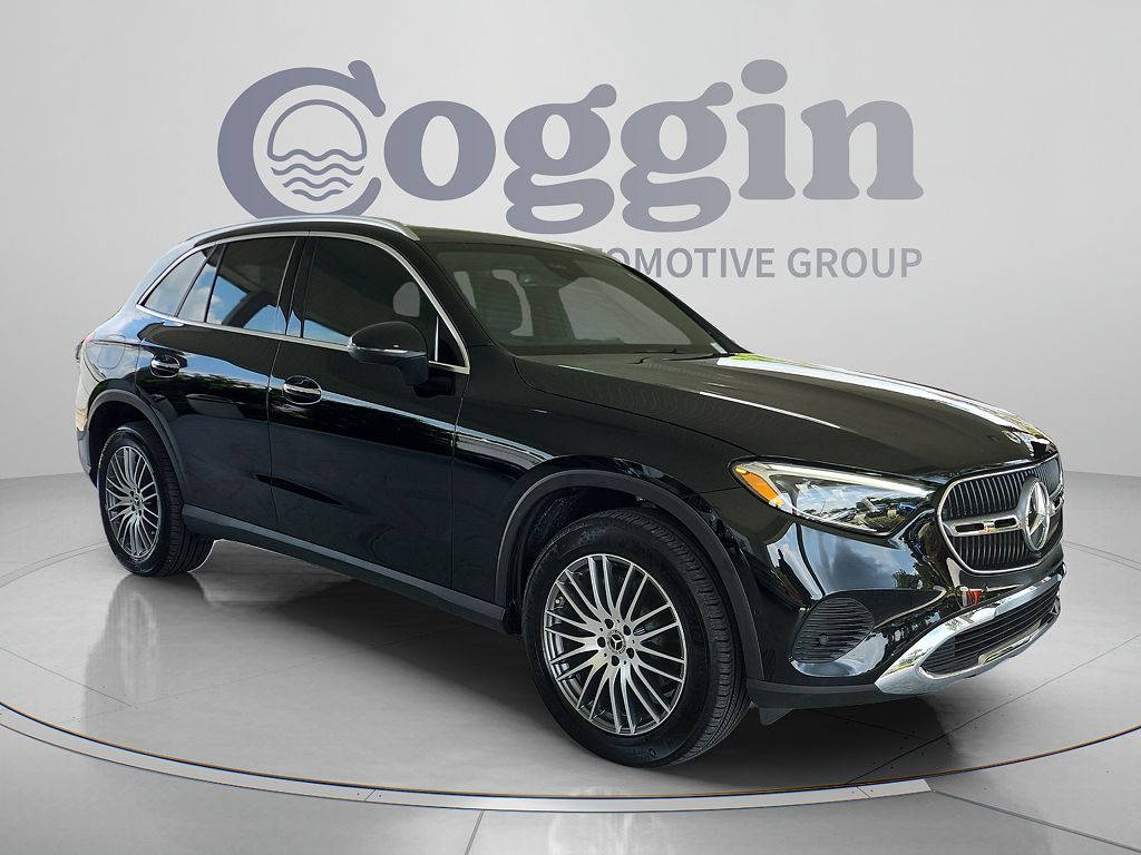 2026 Mercedes-Benz GLC 300 GLC 300