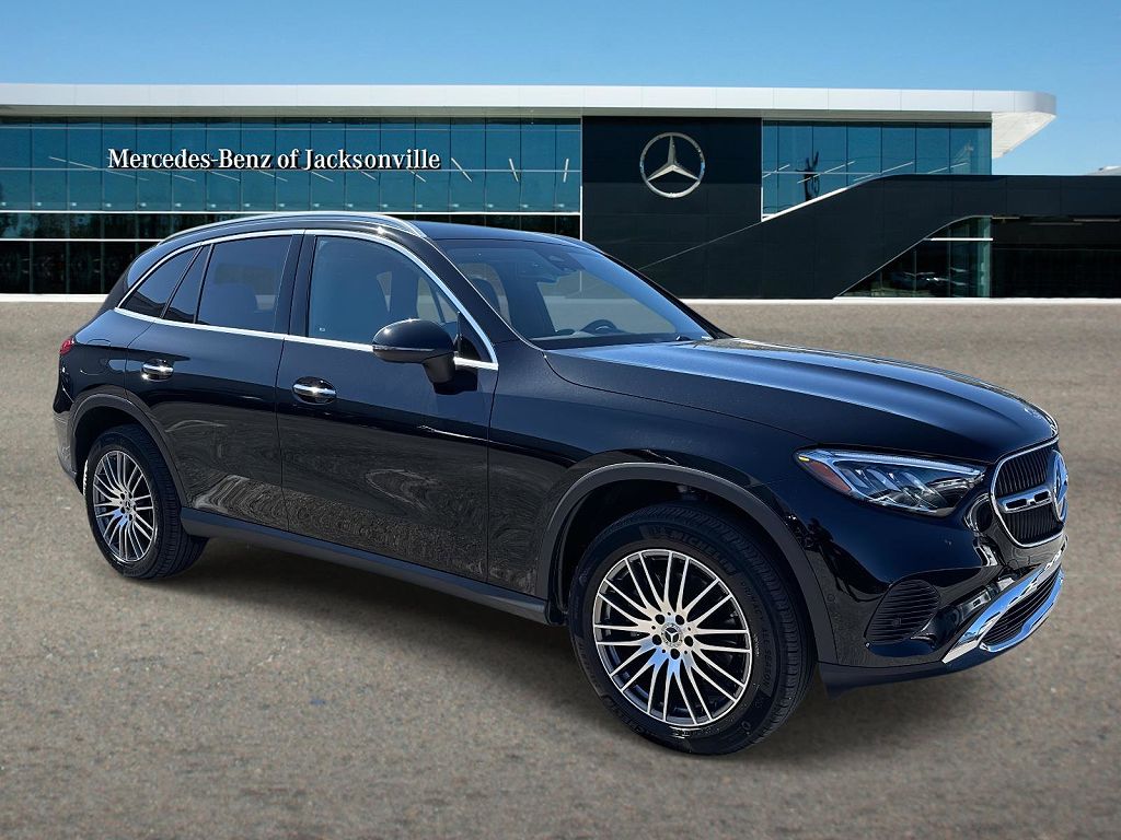 2025 Mercedes-Benz GLC 300 GLC 300