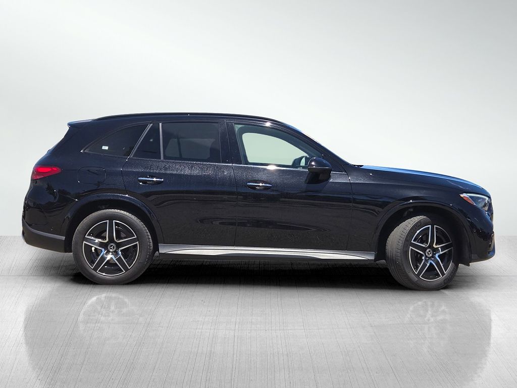 2024 Mercedes-Benz GLC GLC 300