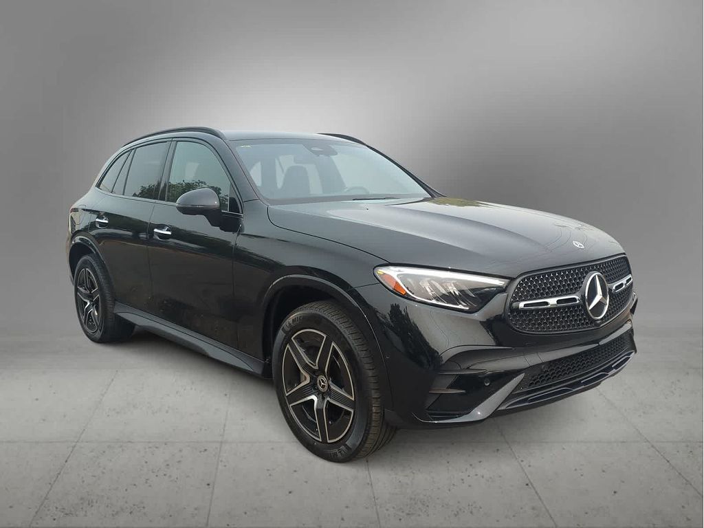 2024 Mercedes-Benz GLC 300 4MATIC
