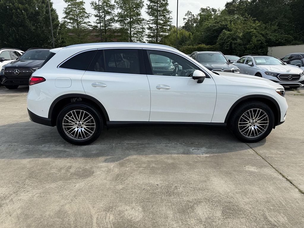 2025 Mercedes-Benz GLC GLC 300 4MATIC