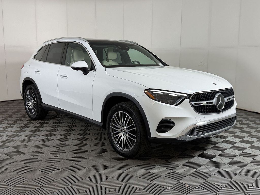 2024 Mercedes-Benz GLC 300 4MATIC