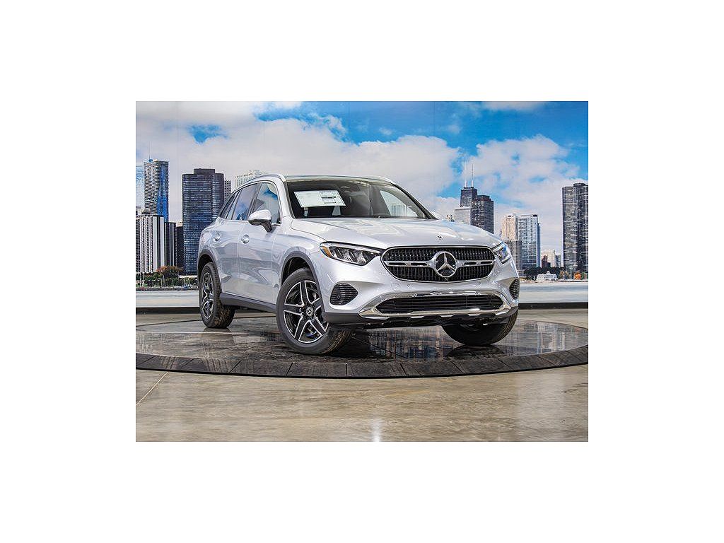 2026 Mercedes-Benz GLC 300 4MATIC