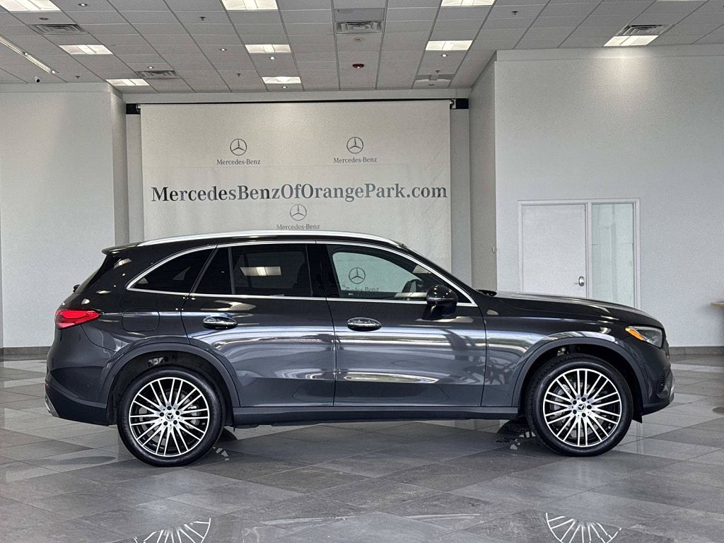 2024 Mercedes-Benz GLC 300 4MATIC