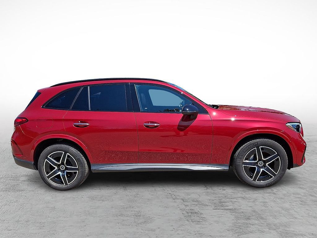 2026 Mercedes-Benz GLC 300 4MATIC