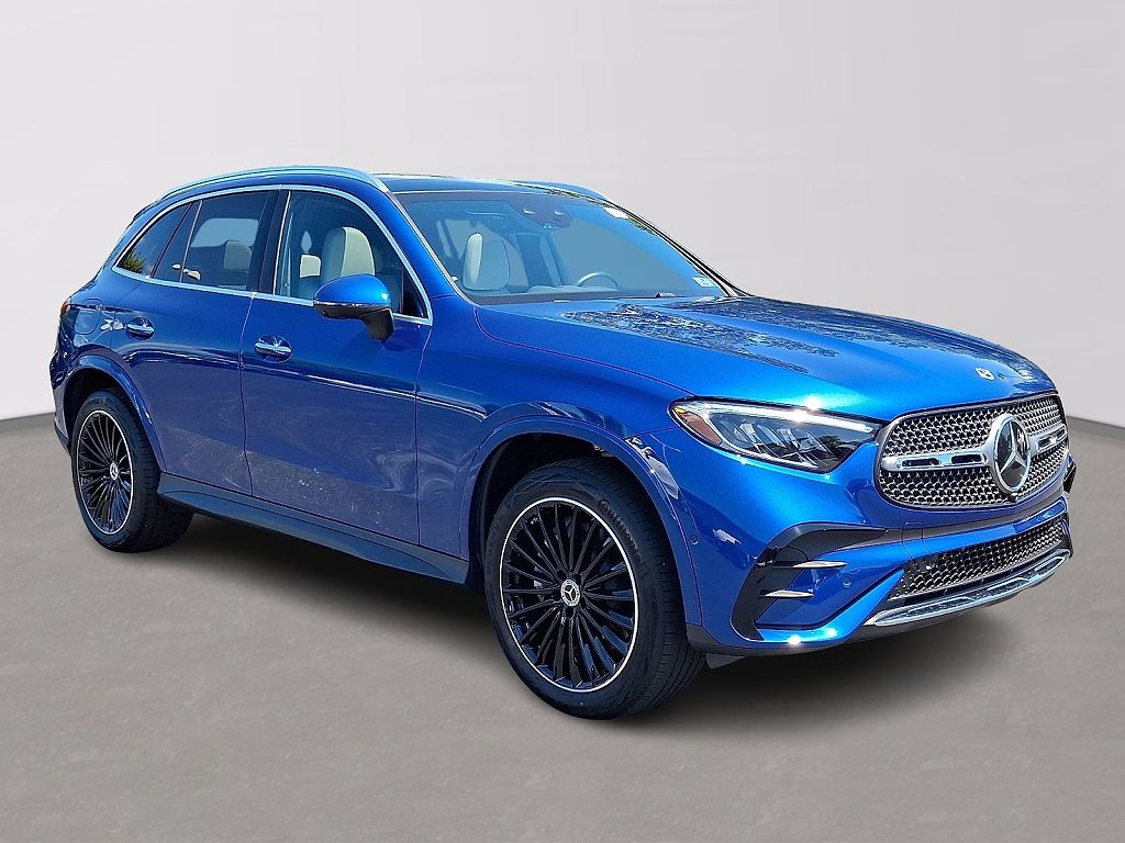 2026 Mercedes-Benz GLC 300 4MATIC