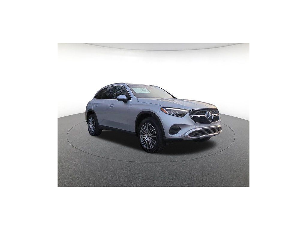 2026 Mercedes-Benz GLC 300 4MATIC